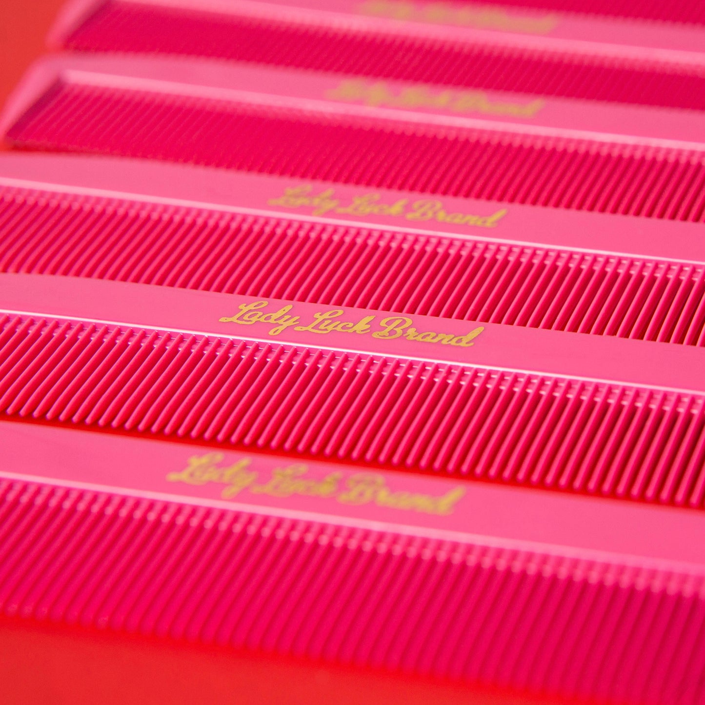Lady Luck Brand Tail Comb
